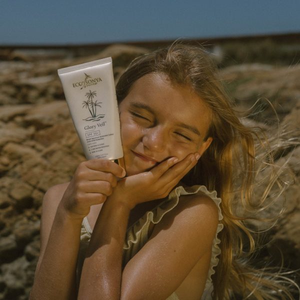 Eco By Sonya Glory Veil SPF 50+ Sunscreen - Afbeelding 3